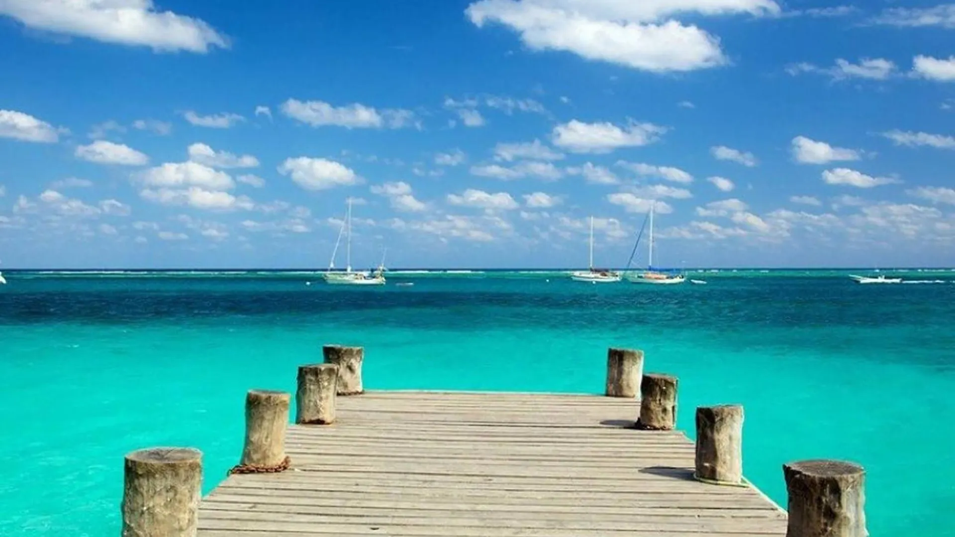 Holiday home Paradise Awaits In This Seaside Escape Puerto Morelos